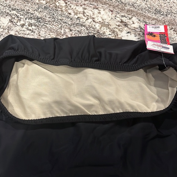 New T.H.E. Swim skirt - Picture 13 of 13
